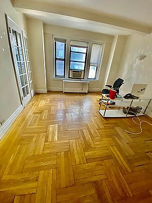 2nd image of 127 W 96th St #6M