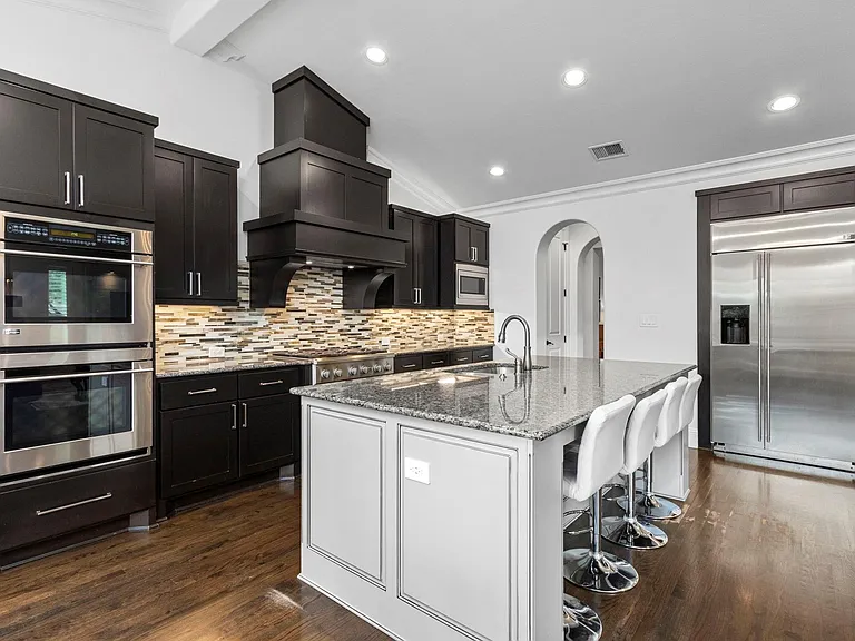3930 Sundance Hill Ln — Photo 17