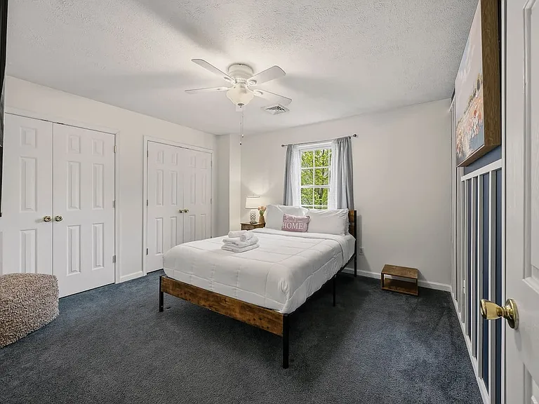 6000 Boardwalk Dr — Photo 10