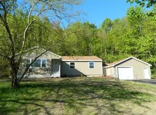 420 Old Gage Hill Rd, Pelham, NH 03076