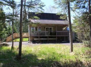 35880 Moelaart Rd, Lake Linden, MI 49945