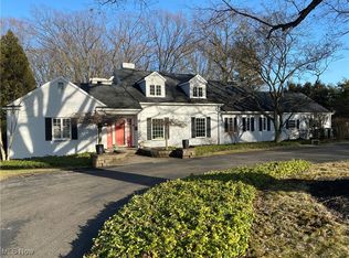 911 Merriman Rd, Akron, OH 44303