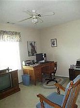 5th image of 119 Todd Pl