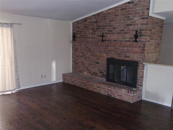 2nd image of 502 San Pedro Dr