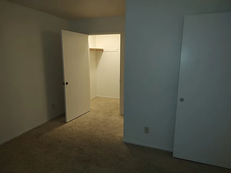 525 Grande Ave — Photo 6