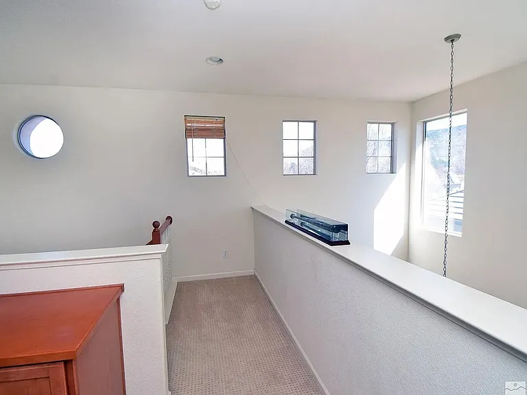 13725 Seabiscuit Dr — Photo 4