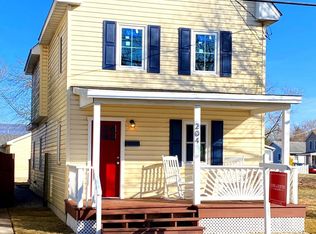 204 N 6th St, Denton, MD 21629