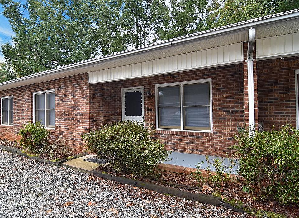 1st image of 337 Sunny Hill Dr
