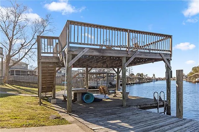 820 Marina Dr #305 — Photo 16