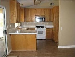 5th image of 143 Avenue L