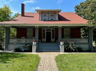 507 N Walnut St, Pierce City, MO 65723