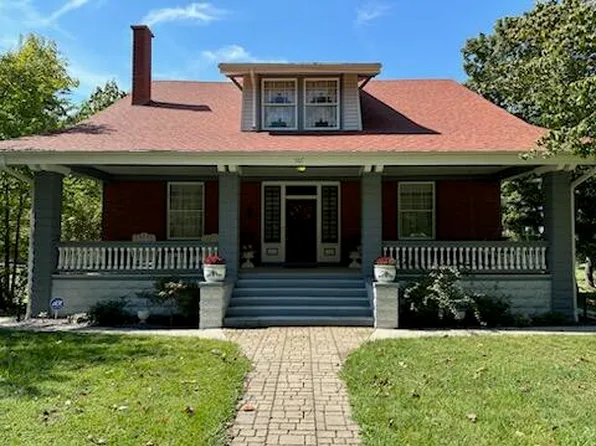 507 N Walnut Street, Pierce City, MO 65723