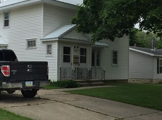 609 Park St, Osage, IA 50461