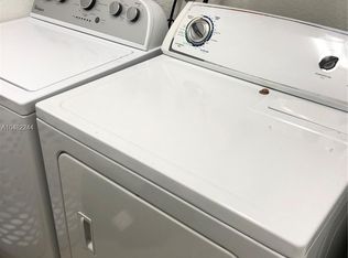 8230 NW 127th Ln, Parkland, FL 33076