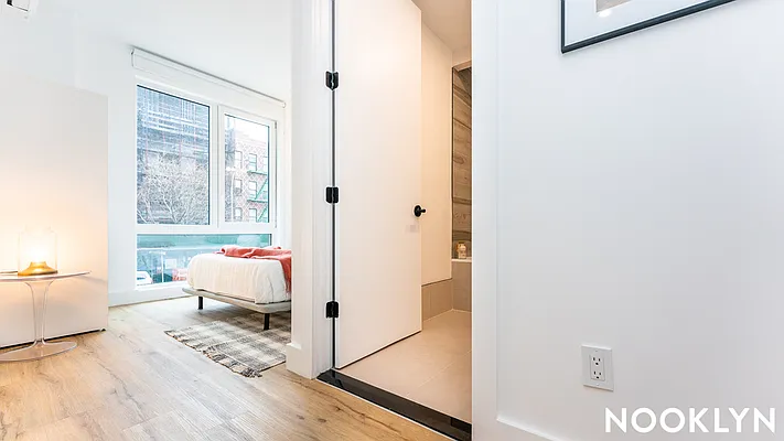 Rented by Nooklyn NYC LLC | media 41