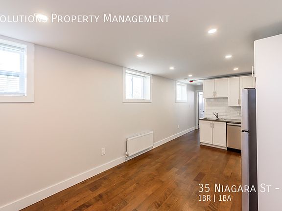 3rd image of 35 Niagara St #8