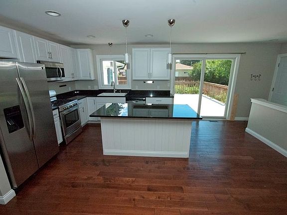 4th image of 1019 Dorwood Dr