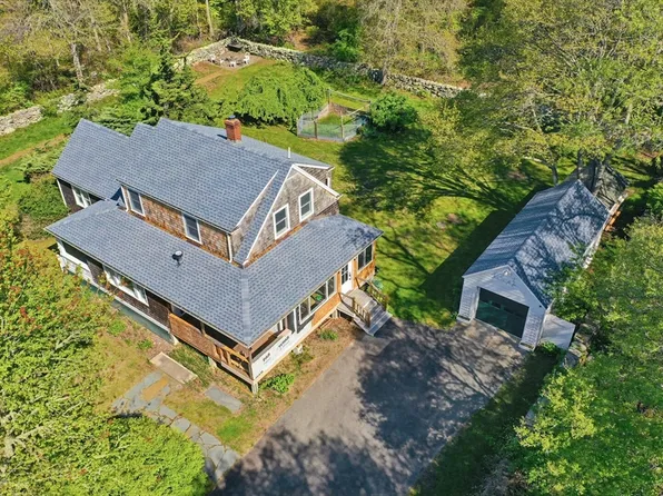 129 Cross Rd, Westport, MA 02790