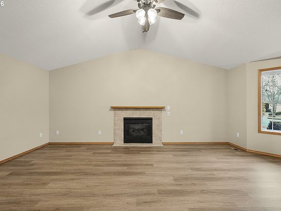 5th image of 6928 SE Langwood St