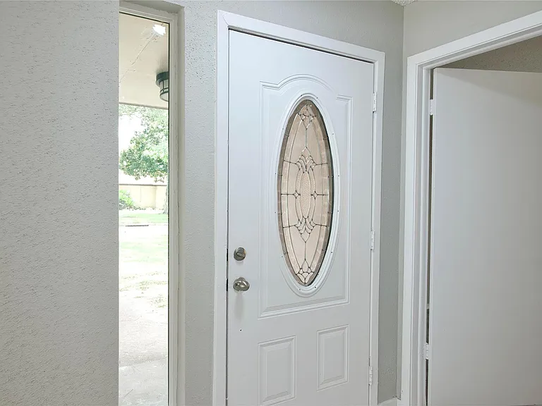 5111 Pinewilde Dr — Photo 5