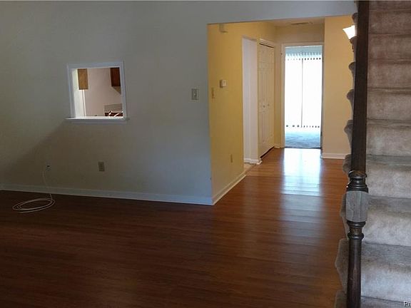 5th image of 7684 The Points Pl Unit 304