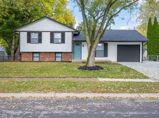 31 N Wagon Rd, Bargersville, IN 46106