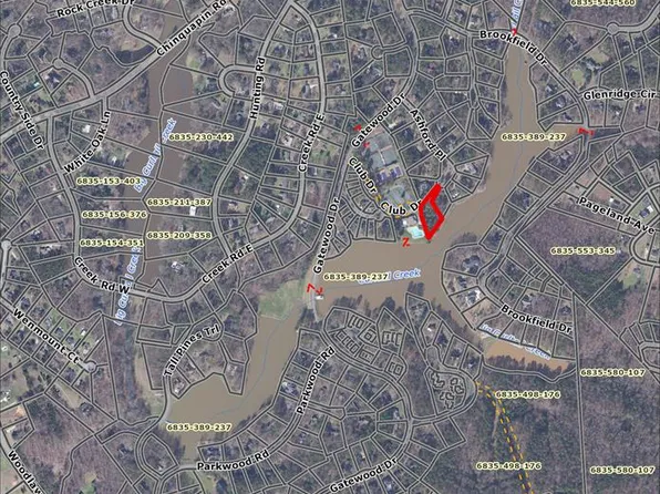 112 Ashford Pl, Greenwood, SC 29646