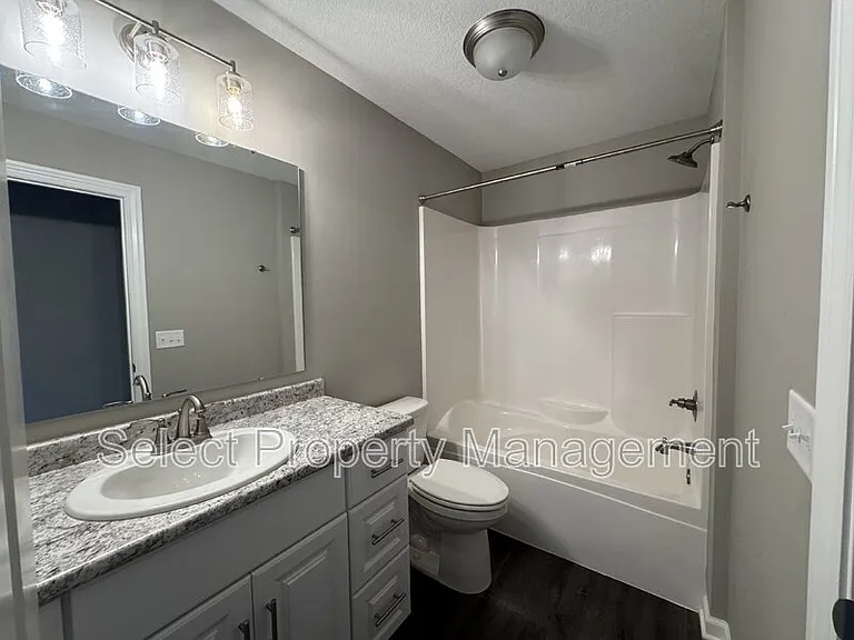 4722 Whittlebury Dr — Photo 18