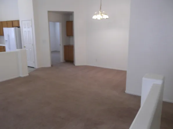 600 Bullwhip Ct, Henderson, NV 89011