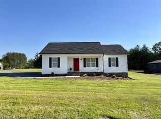 110 Delia Run, Madison, NC 27025