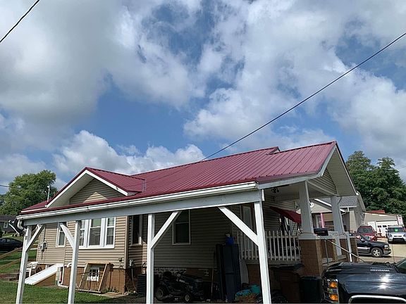 4th image of 332 Calverts Ln