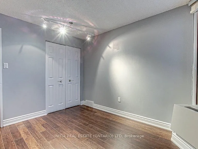 363 Colborne St #2404 — Photo 26