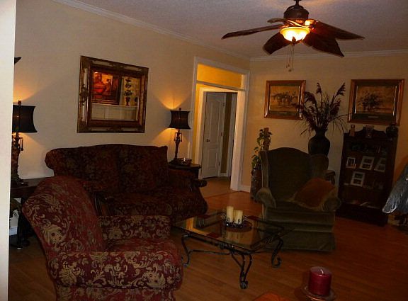 5th image of 123 Tanglewood Dr