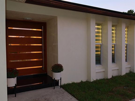 5th image of 2518 HICKORY COURT