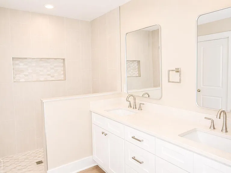5402 Lotus St — Photo 15