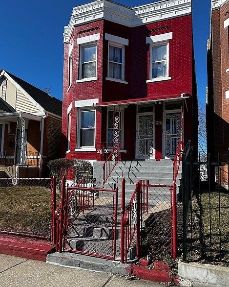 1st image of 6432 S Marshfield Ave