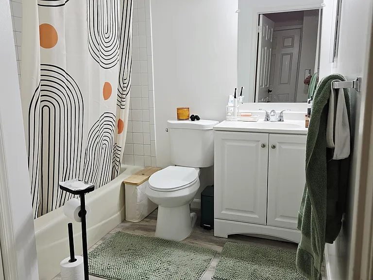 754 Charles Ct #754 — Photo 9