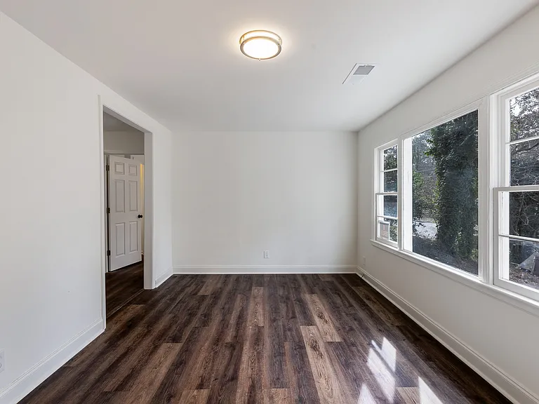 45 Baker Dr SW — Photo 8