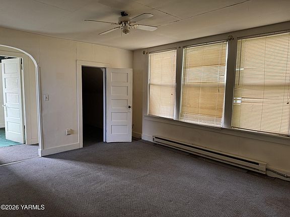 3rd image of 9 Hall Ave