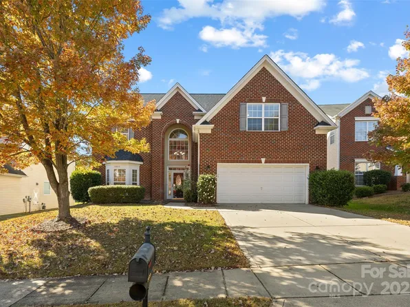 14809 Provence Ln, Charlotte, NC 28277