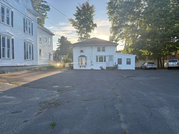 3 Noble Ave, Westfield, MA 01085