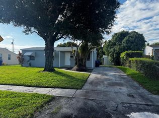 311 W 29th St, Riviera Beach, FL 33404