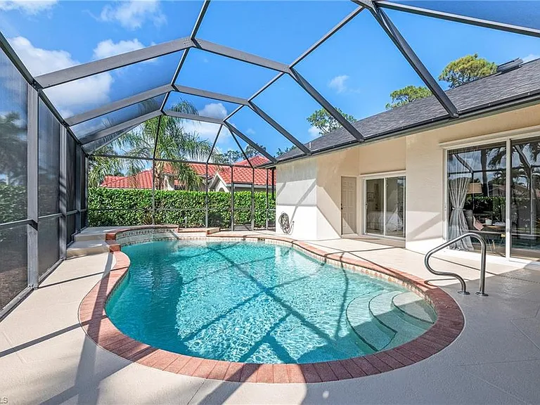 1015 Tivoli Ln — Photo 25