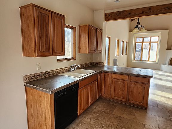 3rd image of 3130 La Paz Ln