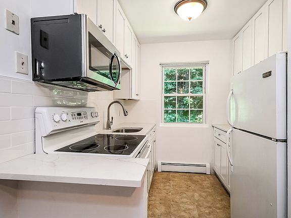 10 Nottingham Rd F  ( 14of 25 ).jpg