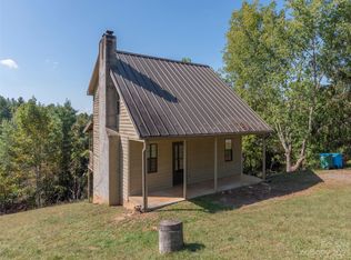 12 Bartlett Rd, Weaverville, NC 28787