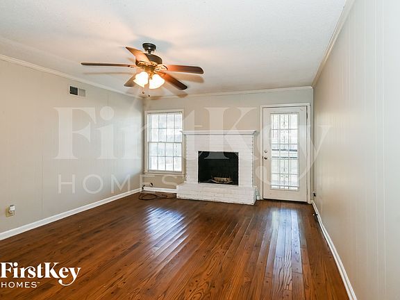 3rd image of 5840 Knight Arnold Rd