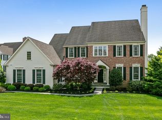 25 Fetters Mill Dr, Malvern, PA 19355
