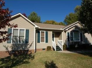 103 Summers Ct, Thomasville, NC 27360