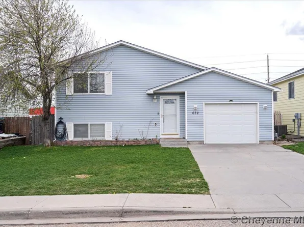 632 Sierra Madre St, Cheyenne, WY 82007